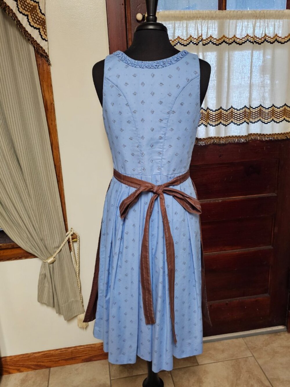 Wenger Blue German Folk Bavarian Dirndl Dress Fest Oktoberfest Size EU 40 / US 8 - Picture 5 of 11